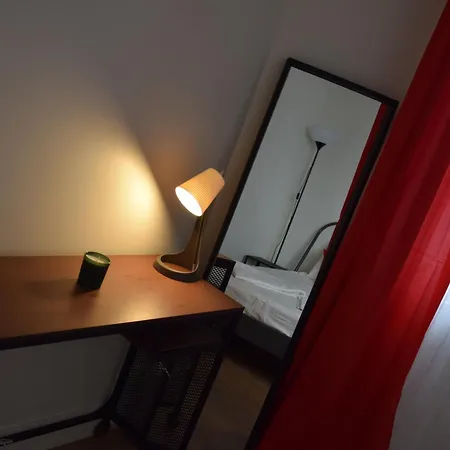 Quiet Tiny * Versailles